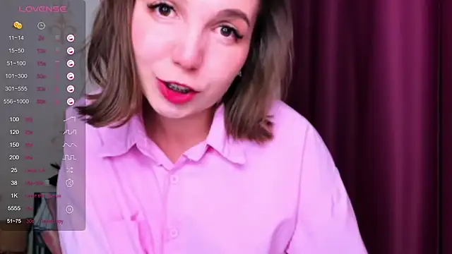 KindHazelHere  online show from 03.10.25