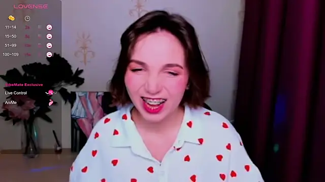 KindHazelHere  online show from 10.10.25