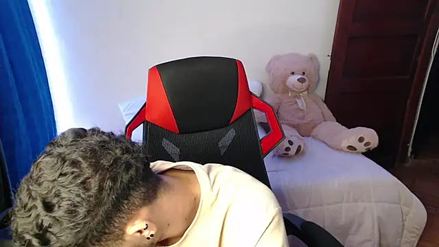 stevenSEX123 online show from 12.13.24