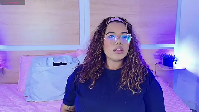  nickypurple  online show from 09.27.25