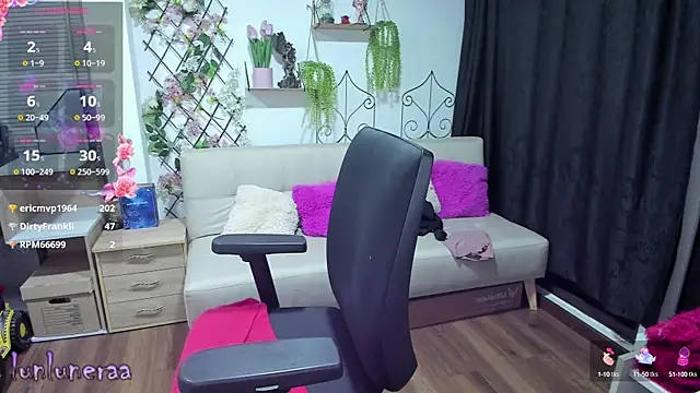 Lunlunera online show from 01.12.25