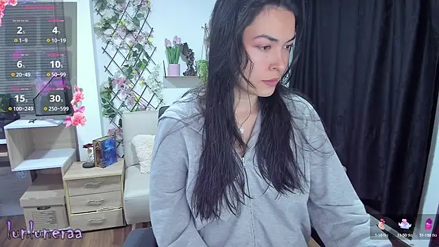 Lunlunera online show from 02.05.25