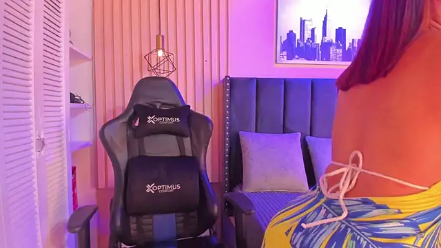 ashlye miller  online show from 02.11.25