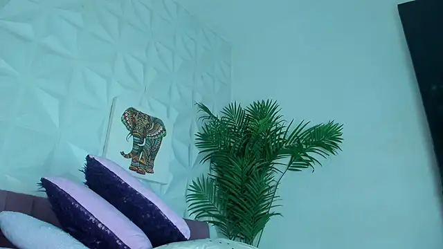 Snapshot of Hellen_Sky chatting on 05.20.26 Hellen Sky online show from 05.20.26
