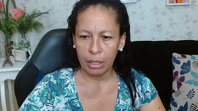 Snapshot of mature_martina chatting on 01.31.25 mature martina online show from 01.31.25