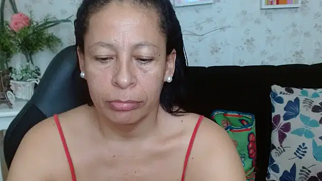 Snapshot of mature_martina chatting on 01.31.25 mature martina online show from 01.31.25