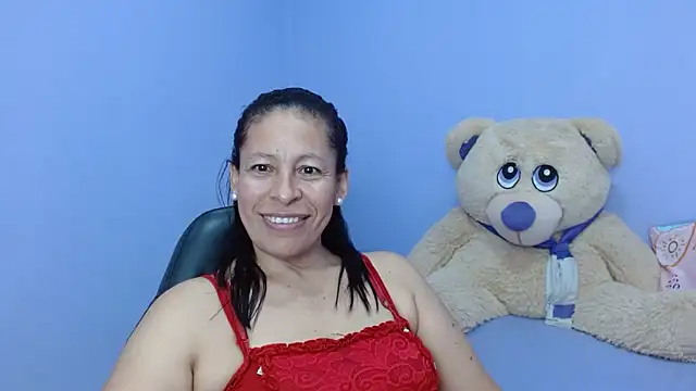 Snapshot of mature_martina chatting on 02.01.25 mature martina online show from 02.01.25