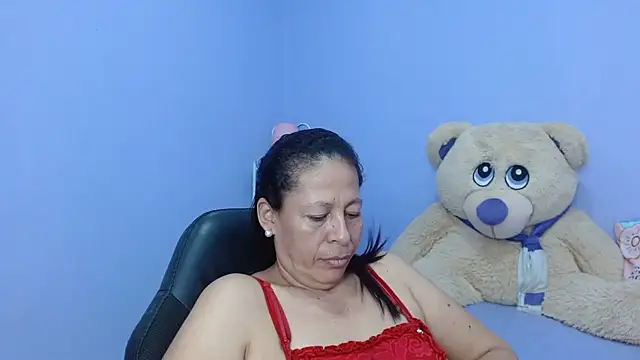 Snapshot of mature_martina chatting on 02.02.25 mature martina online show from 02.02.25