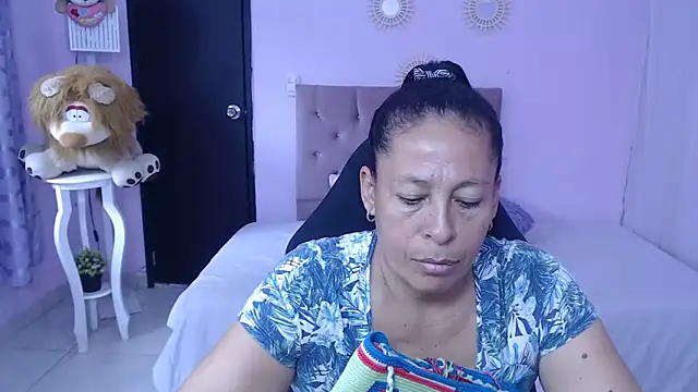 mature martina online show from 03.19.26