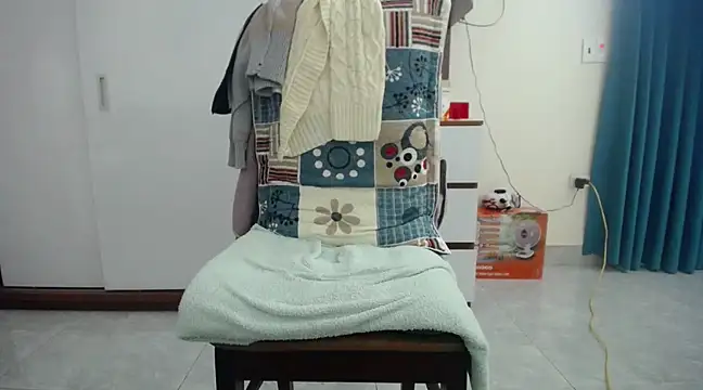 Snapshot of Selina_Sweet chatting on 02.16.25 Selina Sweet online show from 02.16.25
