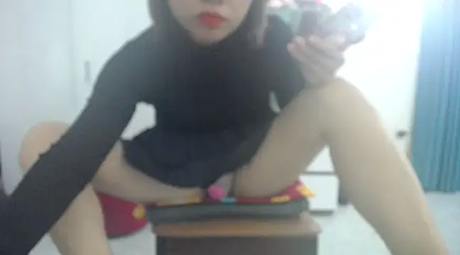 Snapshot of Selina_Sweet chatting on 02.27.25 Selina Sweet online show from 02.27.25