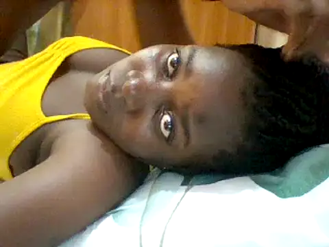 Snapshot of Alessandrajenna chatting on 02.11.25 Alessandrajenna online show from 02.11.25