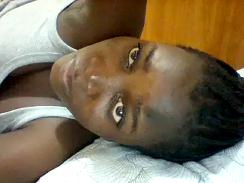 Snapshot of Alessandrajenna chatting on 03.12.25 Alessandrajenna online show from 03.12.25