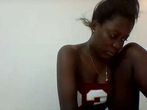 Snapshot of Alessandrajenna chatting on 02.10.26 Alessandrajenna online show from 02.10.26