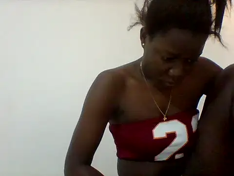 Snapshot of Alessandrajenna chatting on 02.11.26 Alessandrajenna online show from 02.11.26