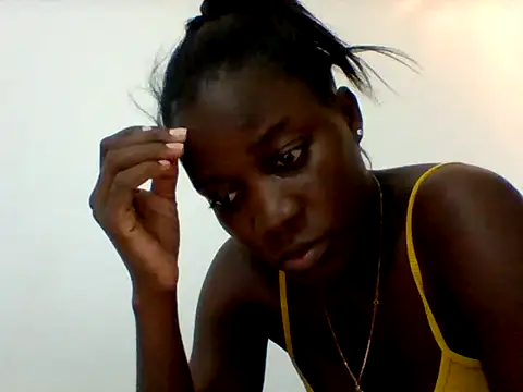 Snapshot of Alessandrajenna chatting on 02.14.26 Alessandrajenna online show from 02.14.26