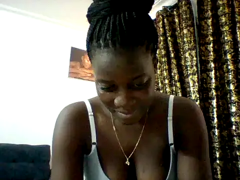 Snapshot of Alessandrajenna chatting on 03.20.26 Alessandrajenna online show from 03.20.26