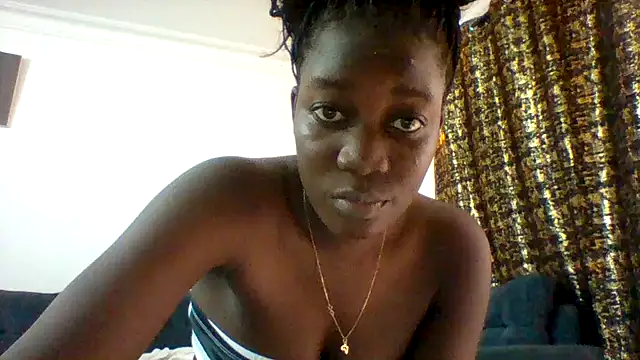 Snapshot of Alessandrajenna chatting on 03.21.26 Alessandrajenna online show from 03.21.26