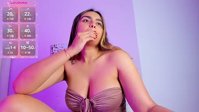 Snapshot of Mhia_palmer chatting on 02.04.26 Mhia palmer online show from 02.04.26