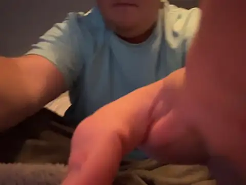 Snapshot of haydenn_ chatting on 05.14.26 haydenn online show from 05.14.26