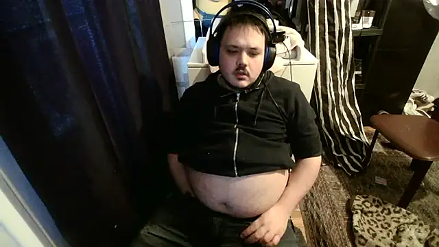 Snapshot of Bebemickey75 chatting on 02.26.25 Bebemickey75 online show from 02.26.25