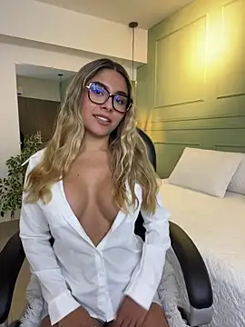 kataliina   online show from 11.20.25