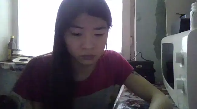 CarlyJoy online show from 02.18.25