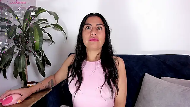 im amber online show from 10.13.25