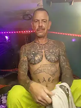 Snapshot of deepstroker42071 chatting on 12.04.24 deepstroker42071 online show from 12.04.24