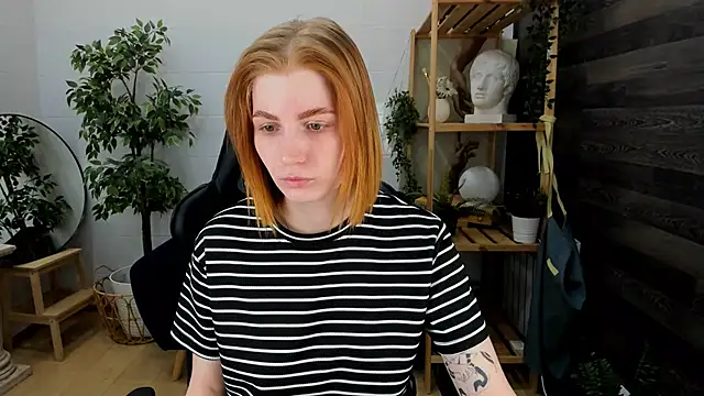 Mira  Blush online show from 03.15.25