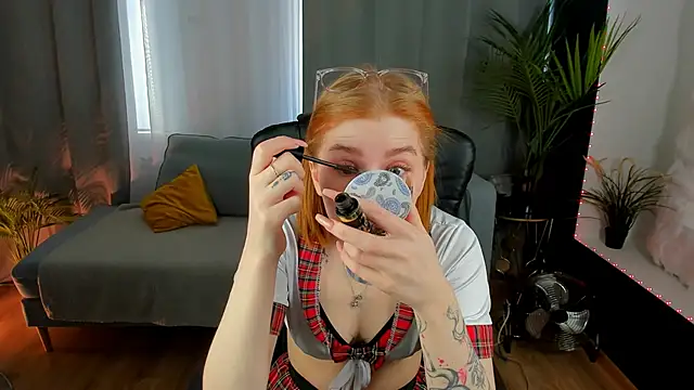 Mira  Blush online show from 03.21.25