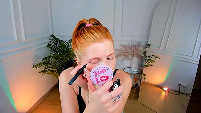 Mira  Blush online show from 11.30.25