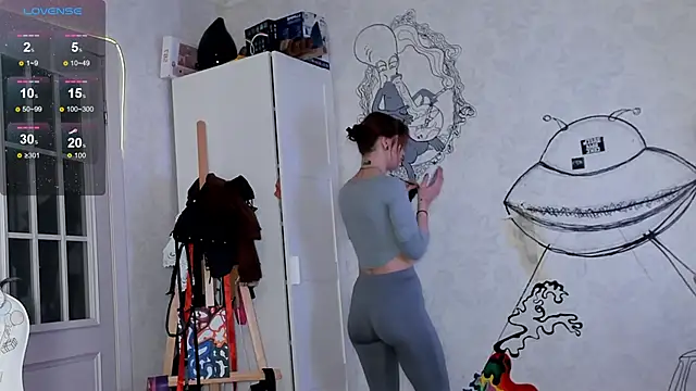 Sunny Mouse  online show from 01.15.25