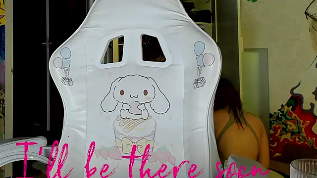 Sunny Mouse  online show from 09.12.25