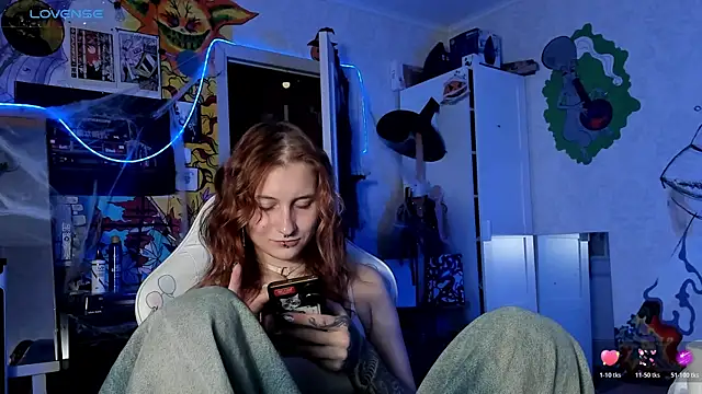 Sunny Mouse  online show from 10.22.25