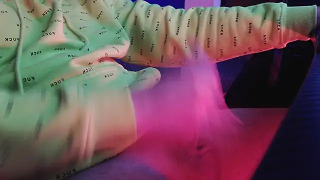 auilein online show from 02.01.25