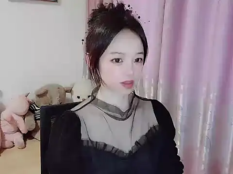 wwcc123 online show from 11.06.25