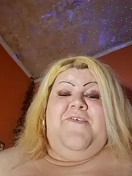 Snapshot of ducicsajsziii chatting on 01.09.25 ducicsajsziii online show from 01.09.25