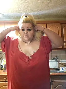 Snapshot of ducicsajsziii chatting on 03.13.25 ducicsajsziii online show from 03.13.25