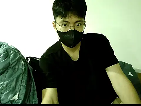 Gwencloudy online show from 10.06.25