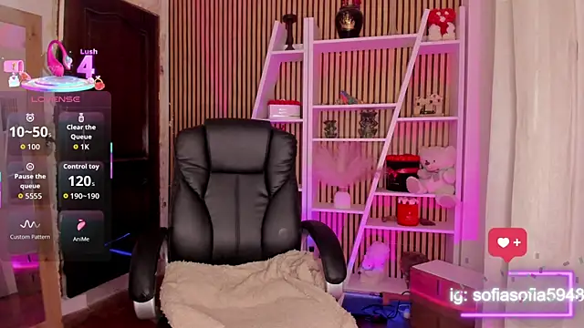 sofiah  online show from 02.14.26