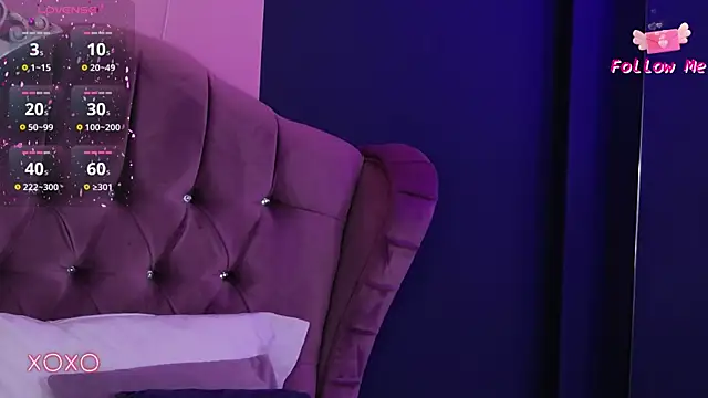 LaraKent online show from 03.17.26