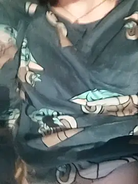 Snapshot of bruna_safadinhaa chatting on 03.13.25 bruna safadinhaa online show from 03.13.25