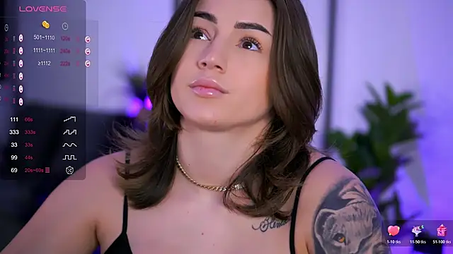 AishaCarter online show from 11.25.25