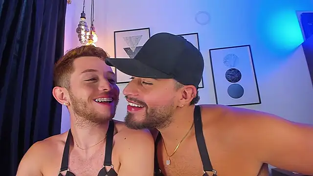 Snapshot of Juan_Castano chatting on 02.06.25 Juan Castano online show from 02.06.25