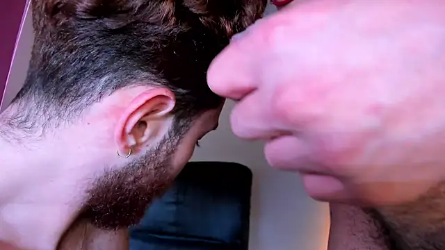 Snapshot of Juan_Castano chatting on 02.01.26 Juan Castano online show from 02.01.26