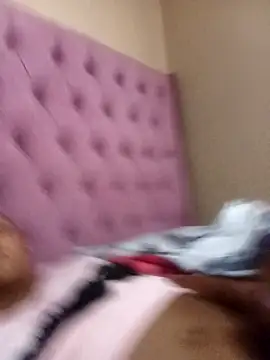 Snapshot of ShooingBunch chatting on 09.11.25 ShooingBunch online show from 09.11.25