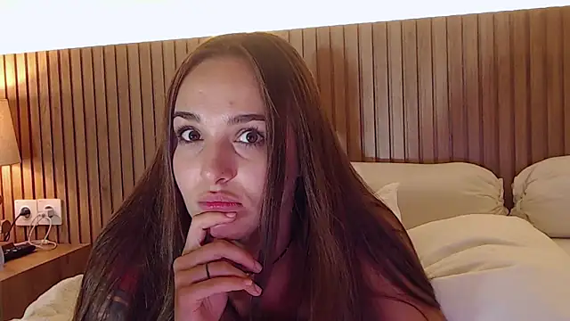 MeIisaLove online show from 12.26.24