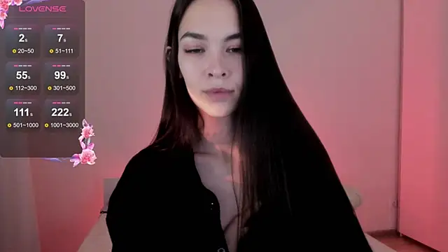 Snapshot of 666kisses chatting on 12.23.24 666kisses online show from 12.23.24