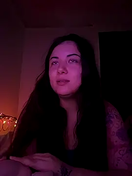 xocrybaby online show from 11.25.25